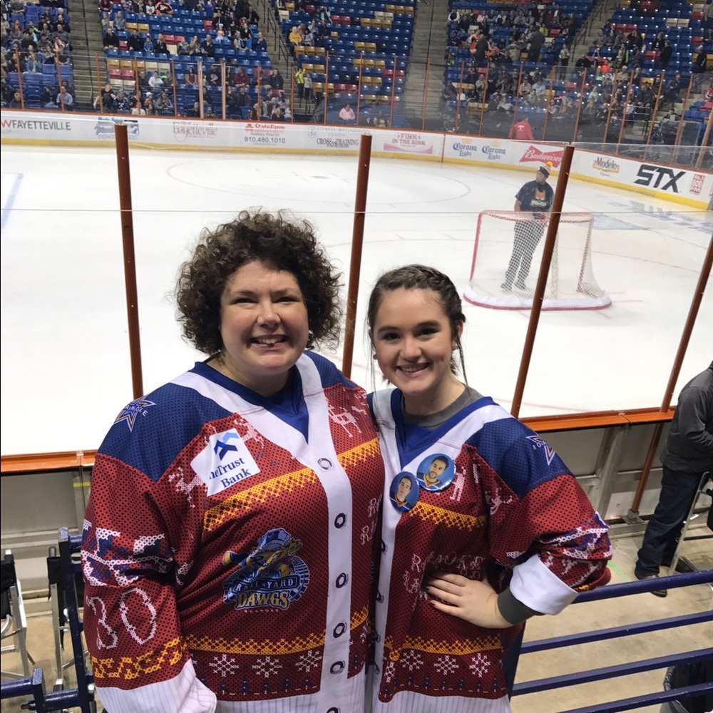 Meet your Posher, Laurie